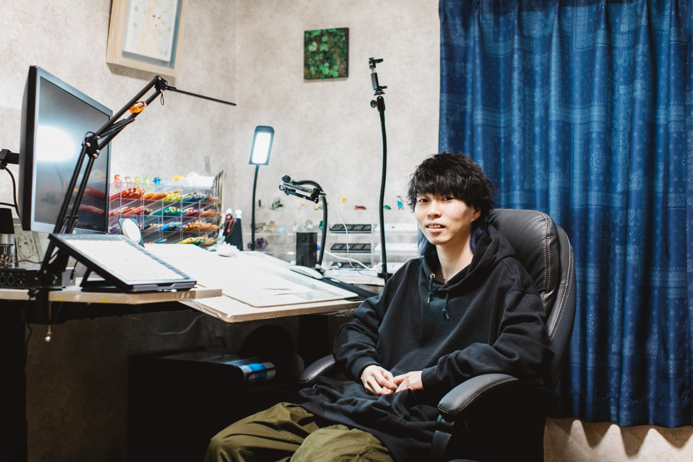 机を変えたら作品の質が上がった。色鉛筆画家・安部祐一朗さんの「生物