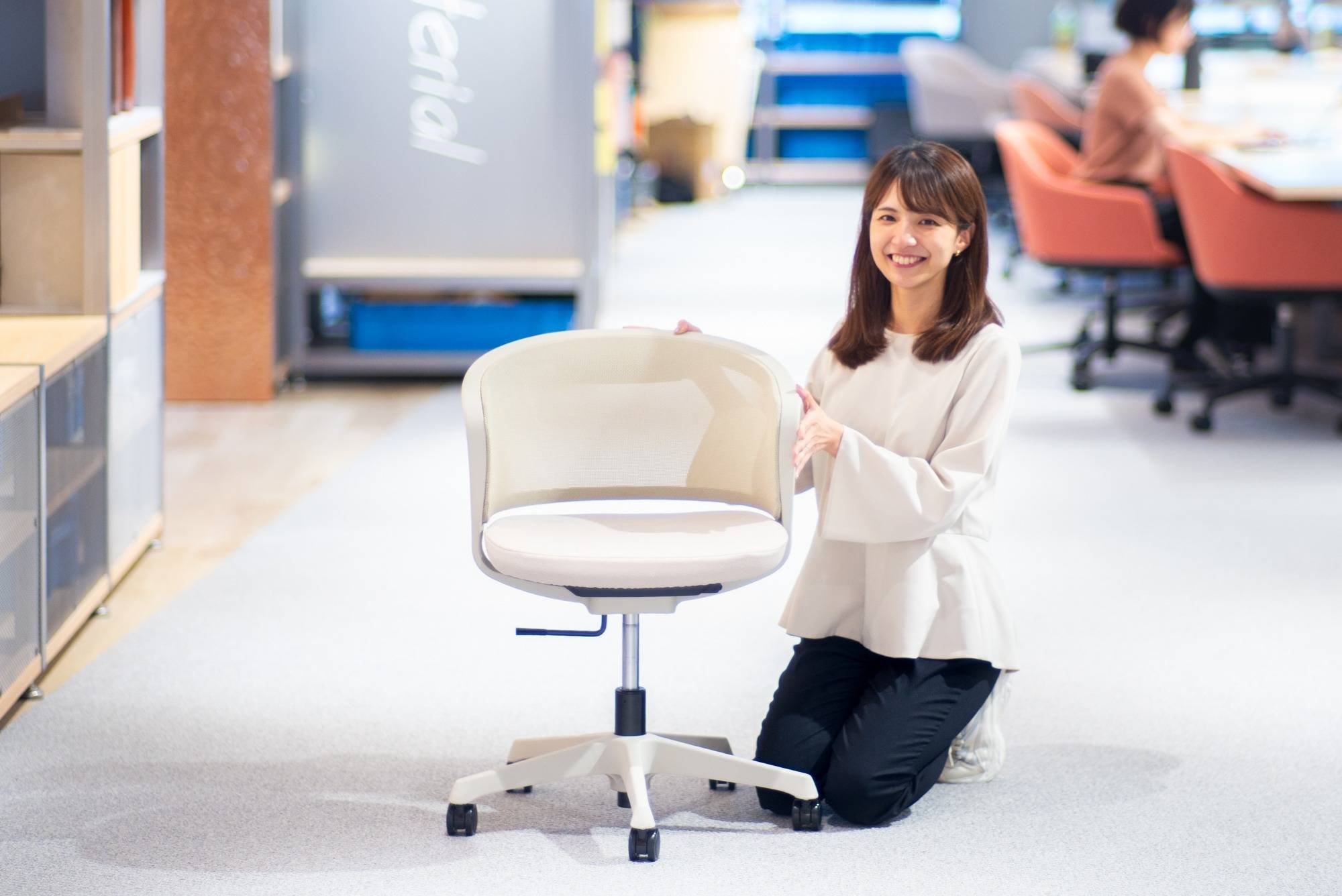 人生で初めてのデスクとチェアを、ずっと使いたくなるものに。学習家具