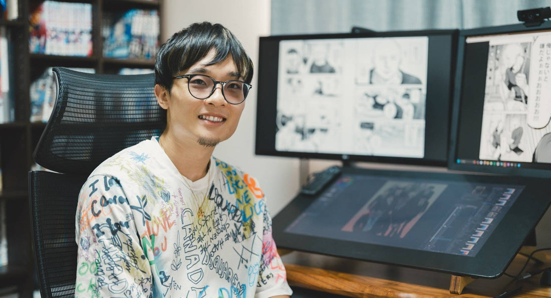 “最強”の漫画家になるために。漫画家・丸山恭右さんがたどり着いたこだわりの働き方とアイテム選び